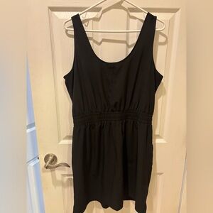 Elegant Black Sleeveless Dress